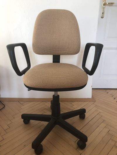 Kancelářská točitá židle