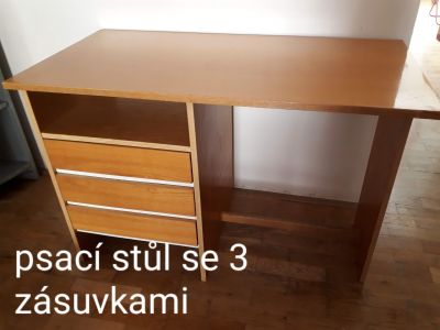 psací stůl