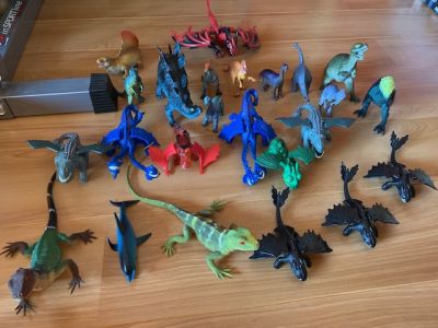 Draci a dinosauři postavičky zvířata