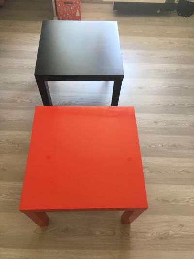 konferenční stolík 