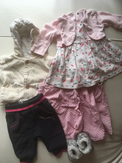 Krabice oblečení pro holčičku, vel. 0-6 měsíců