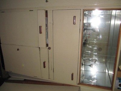 Stará kredenc - retro