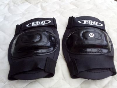 Chrániče na kolena vel.M