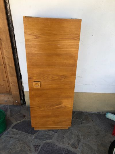 Starší nábytek v dobrém stavu