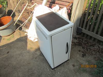 Menší kotel na tuhá paliva