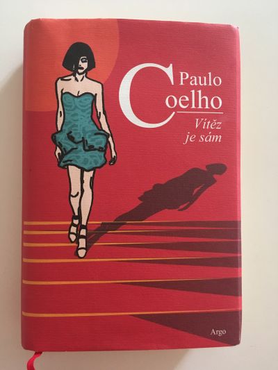 Paulo Coelho, Vitez je sam