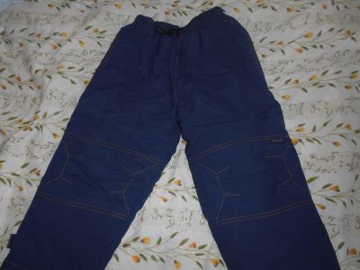 černé slněj zateplené kalhoty délka nohavice  58, rozkrok 38