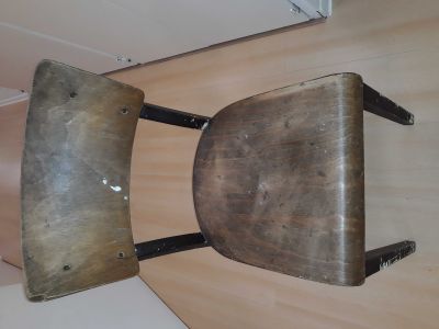 Dřevěná židle THONET