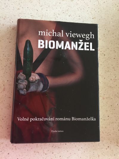Kniha Biomanzel