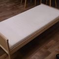 Dětská postel IKEA + rošt (+ matrace)
