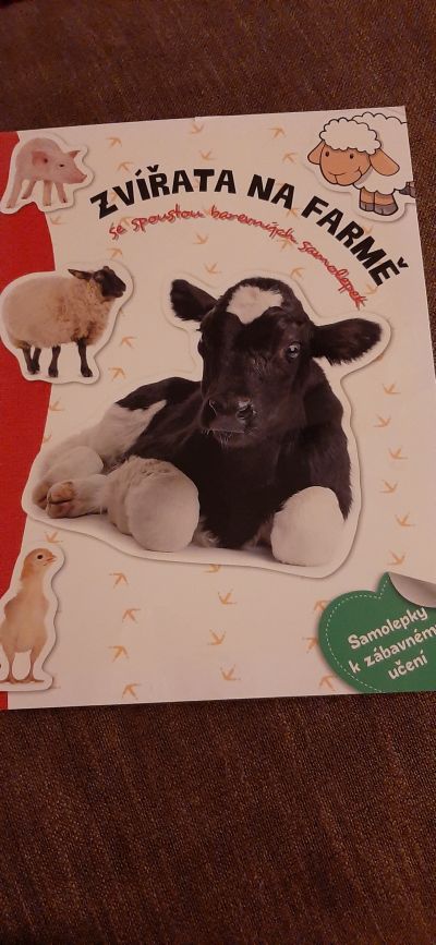 Samolepková knížka Zvířata na farme