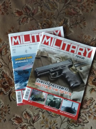 Dva časopisy Military