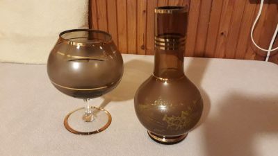 Váza a sklenice