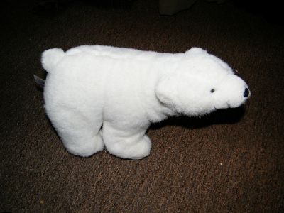 Plyšový lední medvěd