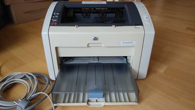 Daruji černobílou laserovou tiskárnu HP + náhradní toner