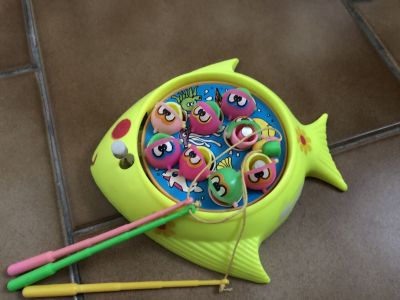 Hračka pro děti - rybičky