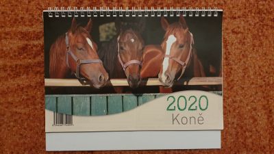 Kalendář Koně 2020