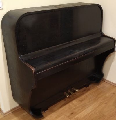 Staré pianino