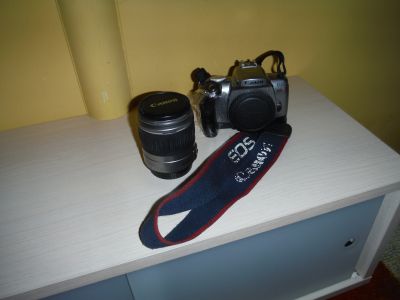 Zrcadlovka Canon EOS 300X - na film!