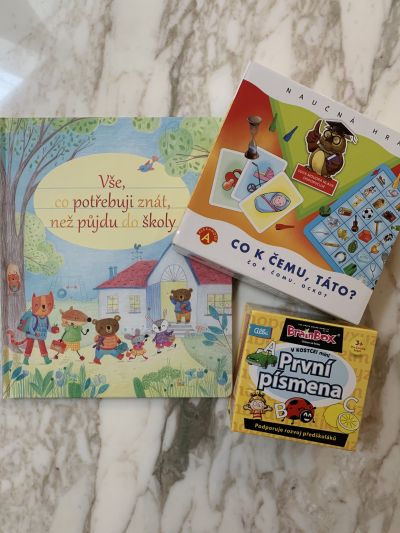 Sadu knihy a naučných karet pro dítě 4-7 let