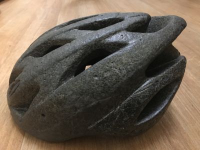 Cyklistická helma (používaná)