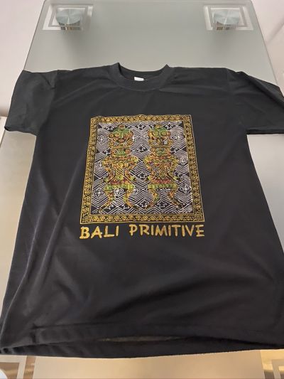 Černé Bali triko