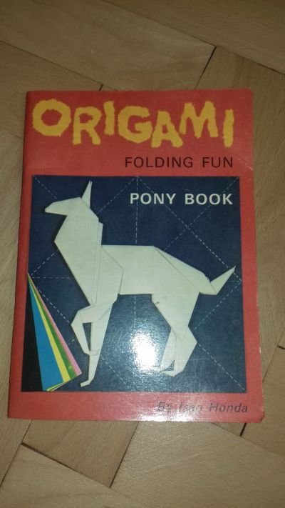 Origami brožurka v aj