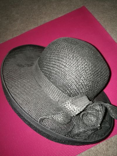 Elegantní klobouk černý