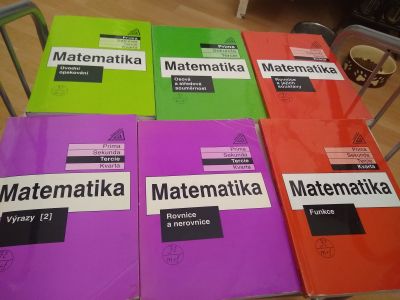 Daruji učebnice matematiky