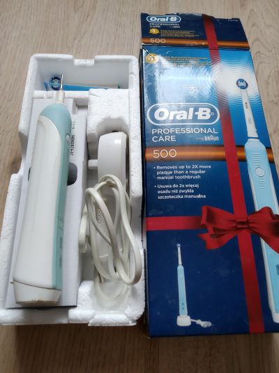 Elektrický zubní kartáček Zn. Oral-B