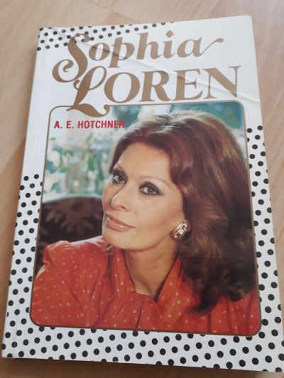 Kniha -Žívot Sophia Loren