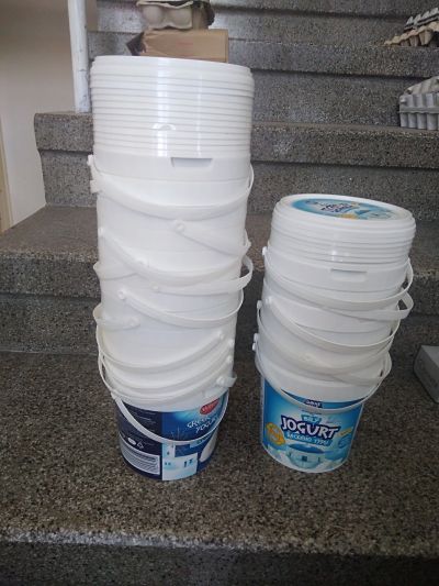 Kelímky / kyblíky od jogurtů