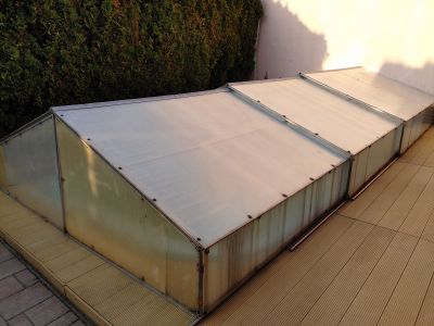 kryt na bazén (kov, plast)