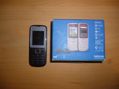 Telefon Nokia C1