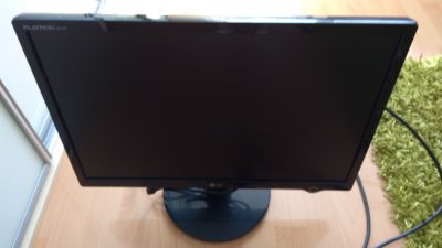 LCD monitor LG 22"