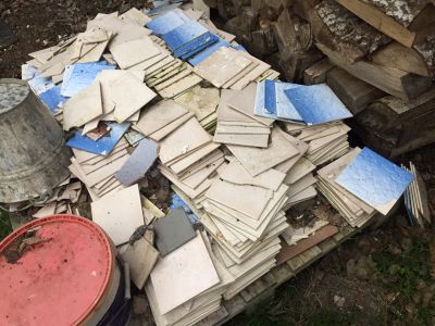 retro koupelnový obklad