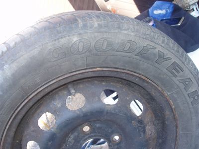 Pneu Good Year GT 2 175x65 s diskem ...