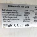 Mikrovlnka s grilem