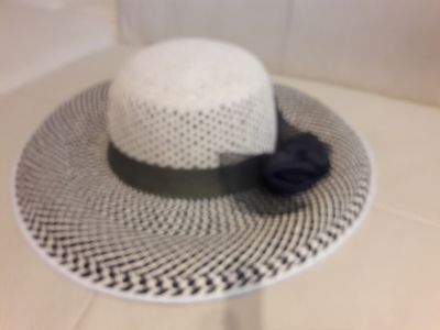 klobouk na léto