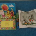 Dvě dětské knihy s rozkládacími obrázky