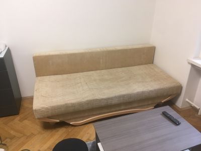 Rozkládací pohovka / gauč