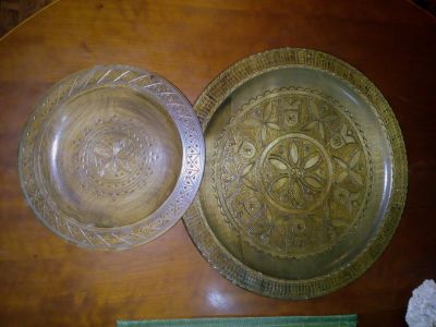 2x dřevěný dekorační talíř