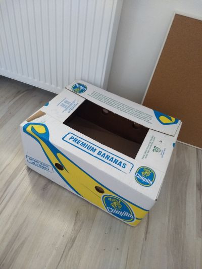 Krabice bananovka na stěhování