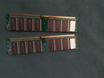 2x ram 512MB DDR1 400MHz CL3