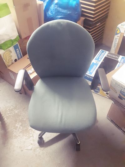 Kancelářská kolečková židle