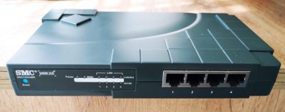 Router, switch, print server SMC 7004ABR Barricade, 4x10/100