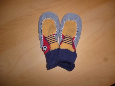 Dětské ponožko-botky, vel. 27