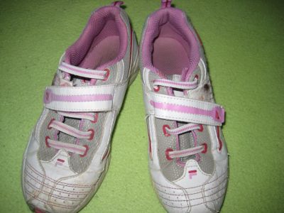 dětské sportovní botky bílé