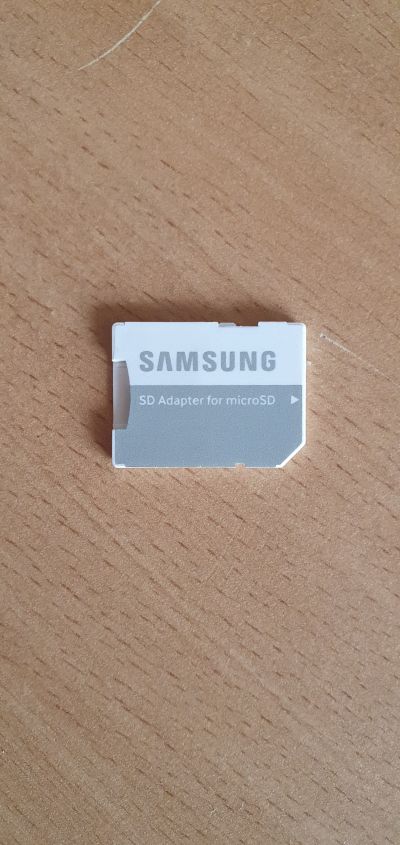 Adaptér microSD -> SD