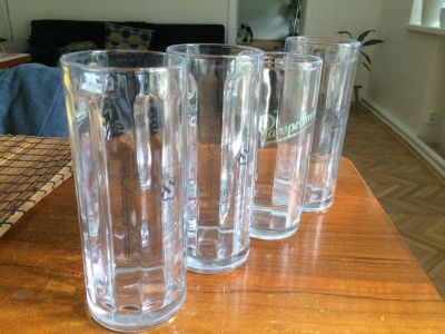 4 skleněné pivní půllitry